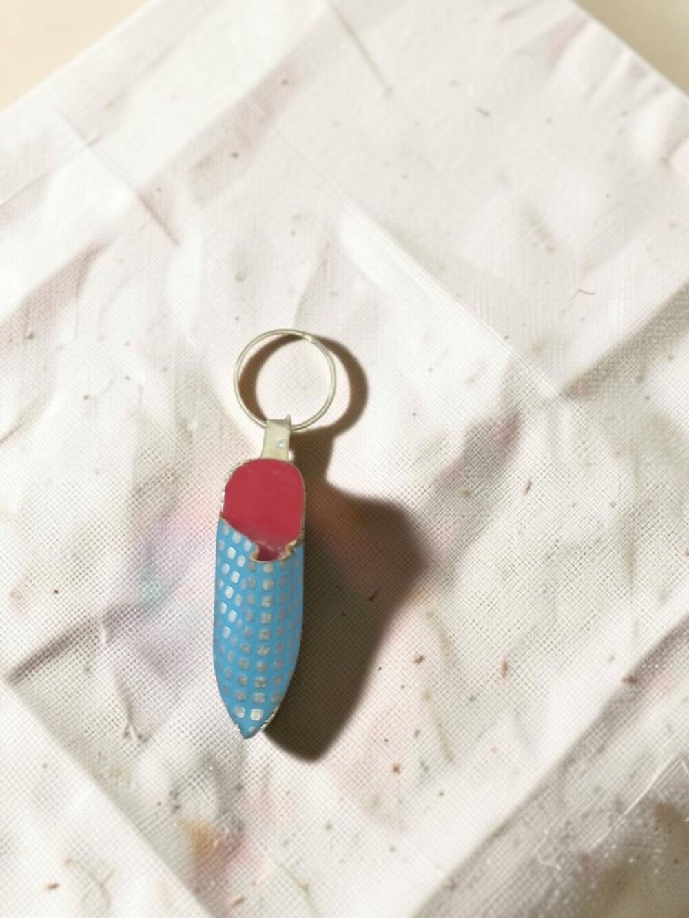 Vintage Miniature Leather Slipper Shoe Keychain Retro Travel Souvenir Keyring Gi